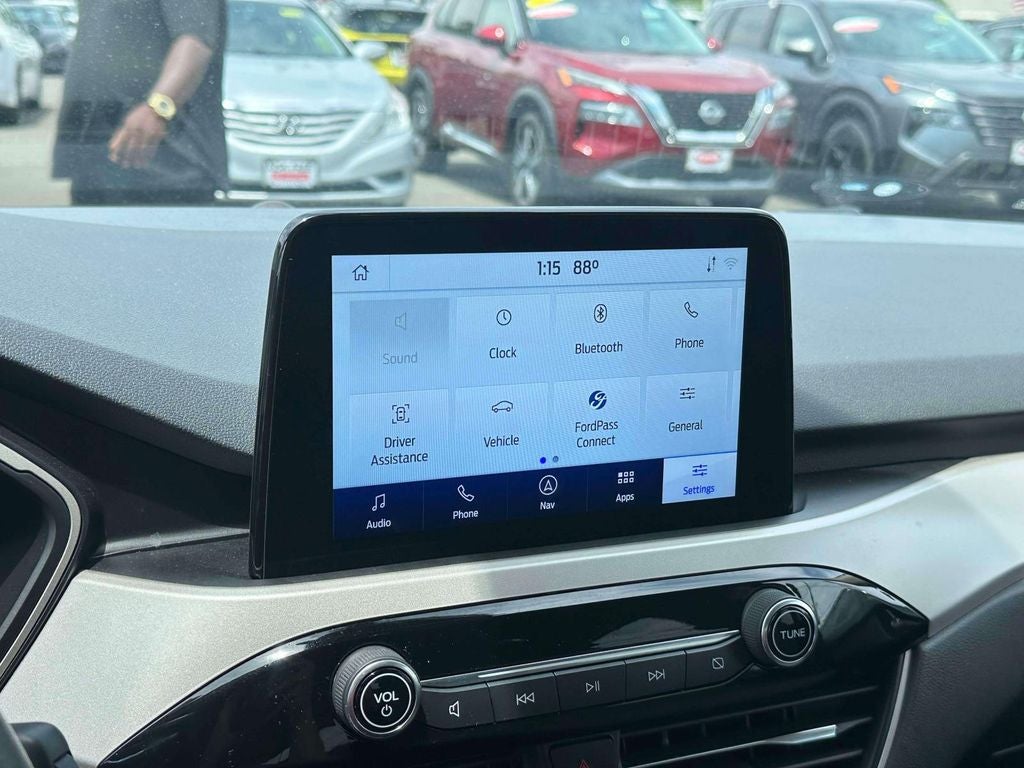 2020 Ford Escape SE