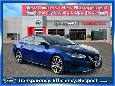 2023 Nissan Maxima SV
