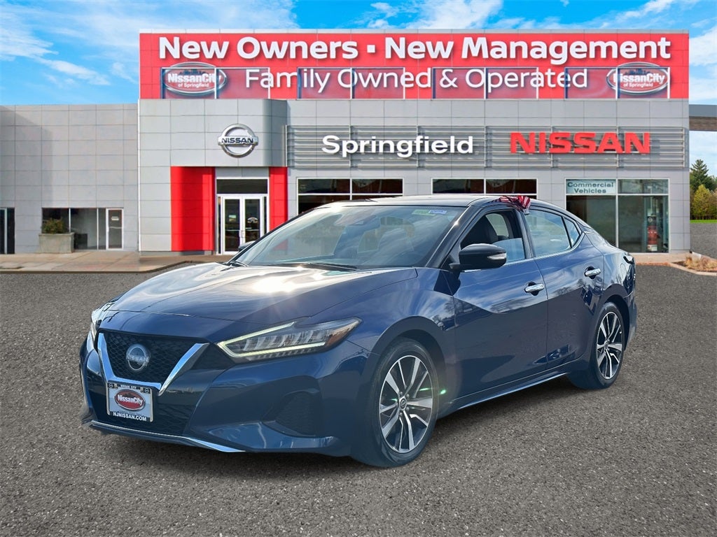 2023 Nissan Maxima SV