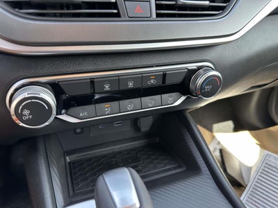 2026 Nissan Altima SR