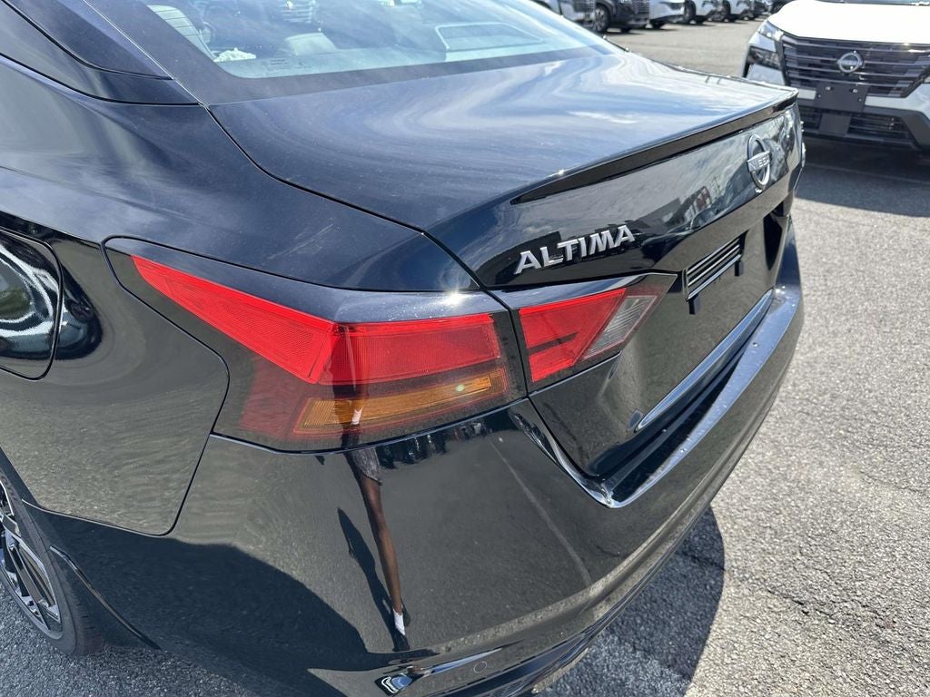 2026 Nissan Altima SR