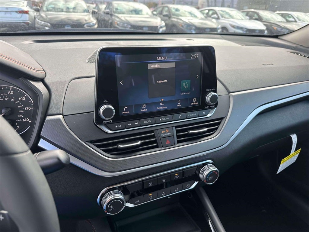 2025 Nissan Altima SR