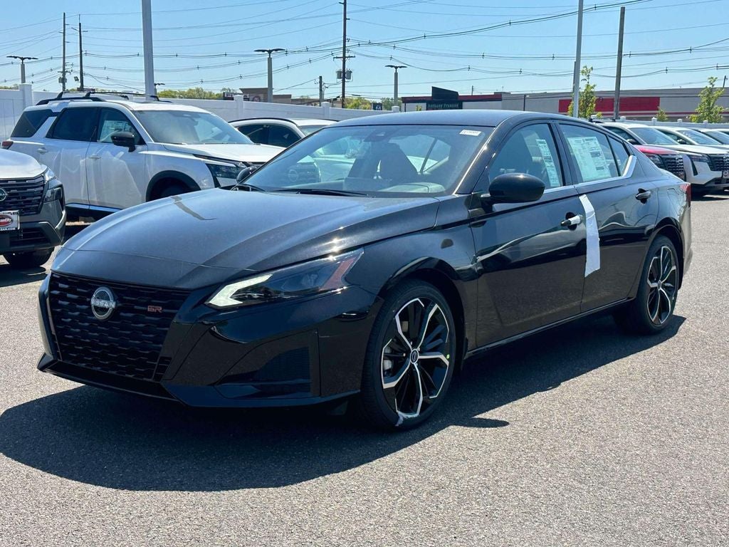2026 Nissan Altima SR