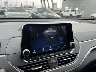 2025 Nissan Altima SR