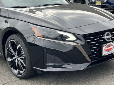 2025 Nissan Altima SR