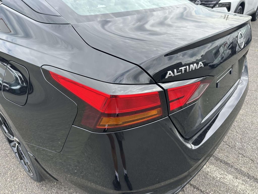 2026 Nissan Altima SR