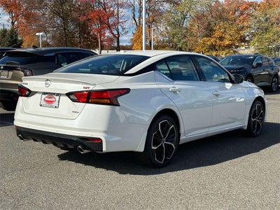 2025 Nissan Altima SR