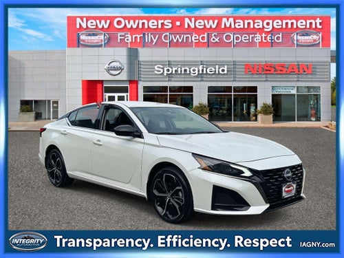 2025 Nissan Altima SR