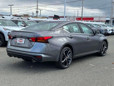 2025 Nissan Altima SR