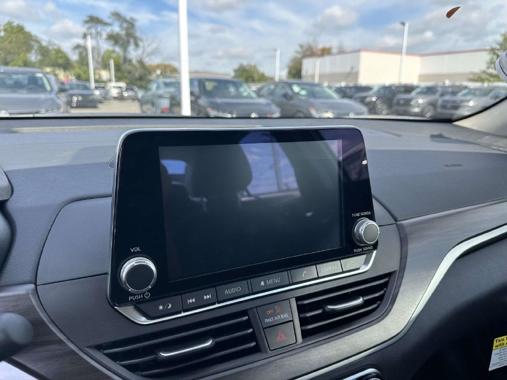 2026 Nissan Altima SV