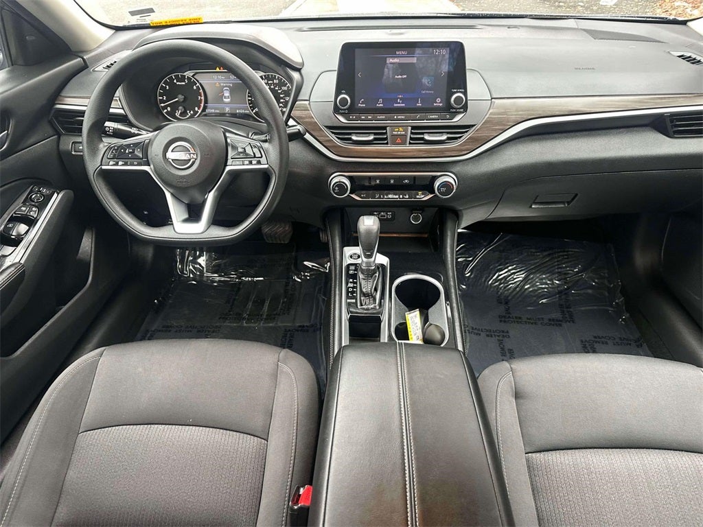 2023 Nissan Altima SV