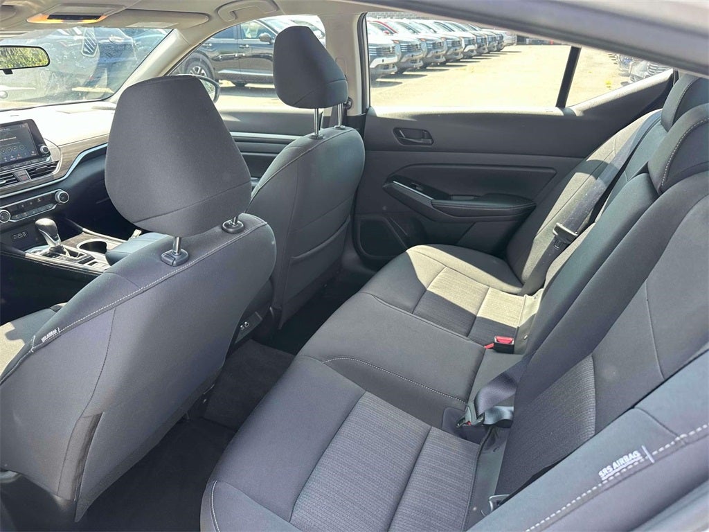 2023 Nissan Altima SV