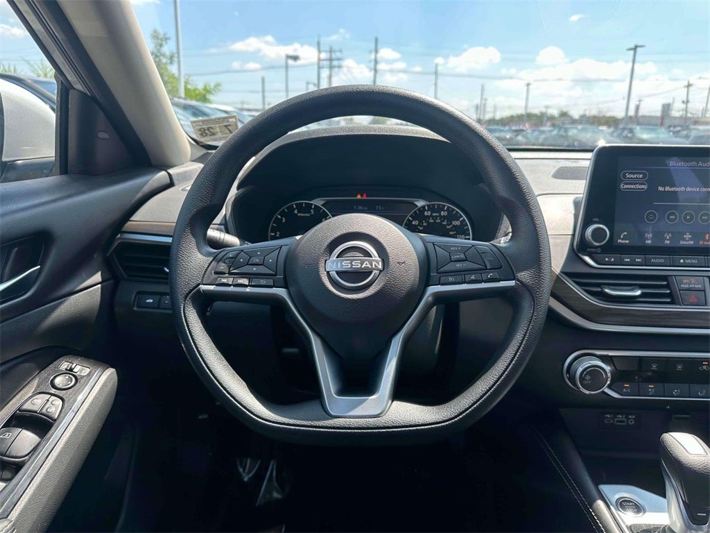 2023 Nissan Altima SV