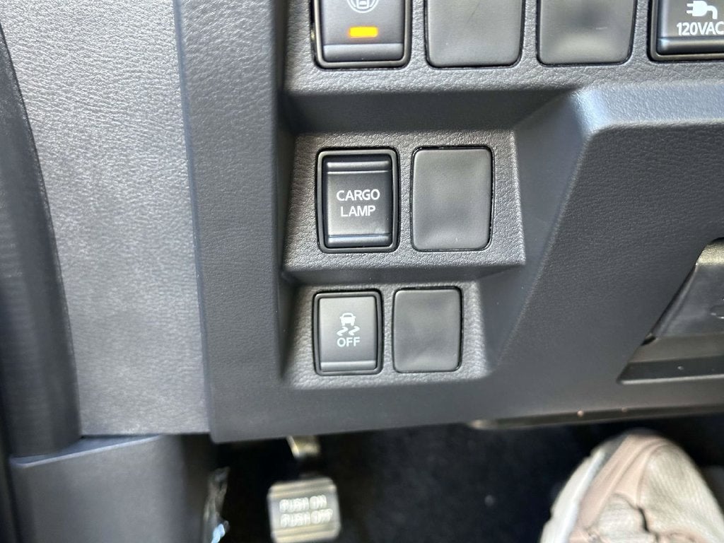 2027 Nissan Frontier Crew Cab SV