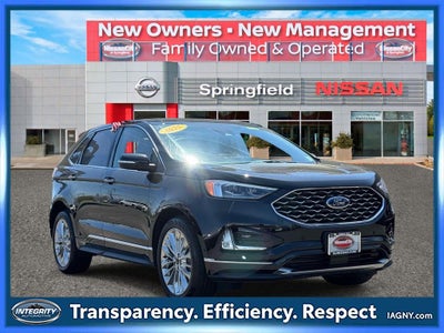 2022 Ford Edge Titanium