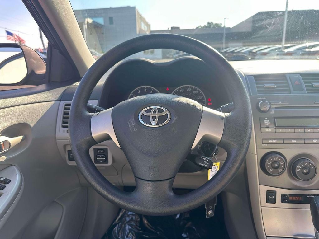 2011 Toyota Corolla LE