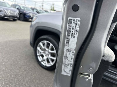 2023 Jeep Compass Latitude Lux