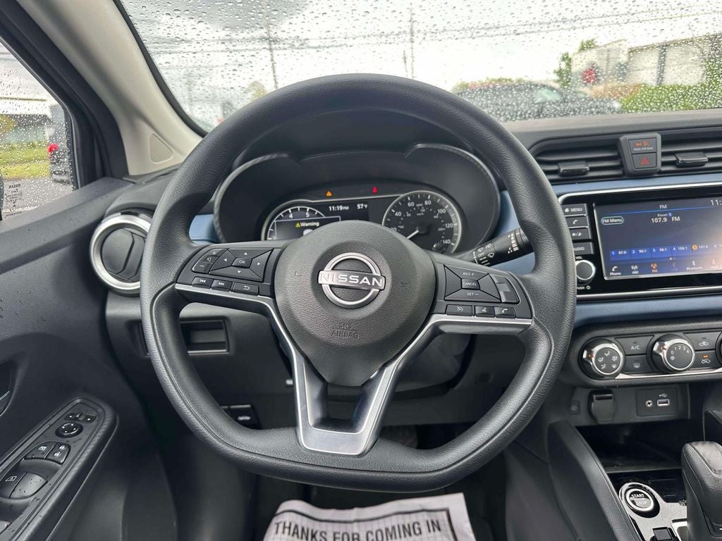 2025 Nissan Versa 1.6 SV