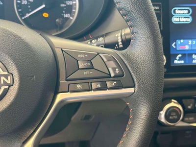 2025 Nissan Versa SR