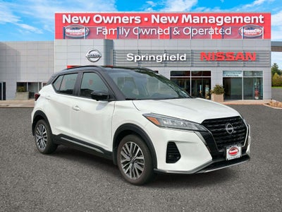 2023 Nissan Kicks SR