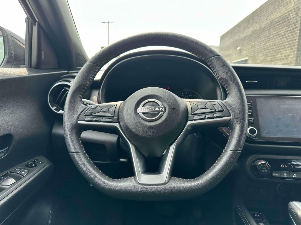 2023 Nissan Kicks SR