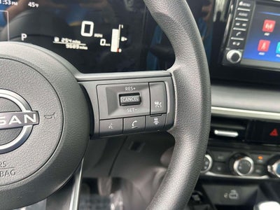 2025 Nissan Kicks S