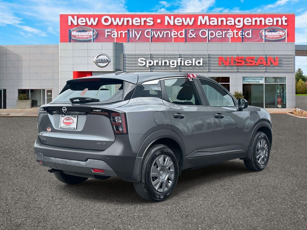 2025 Nissan Kicks S
