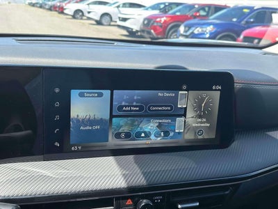 2025 Nissan Kicks SR