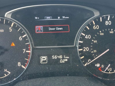 2015 Nissan Pathfinder SV