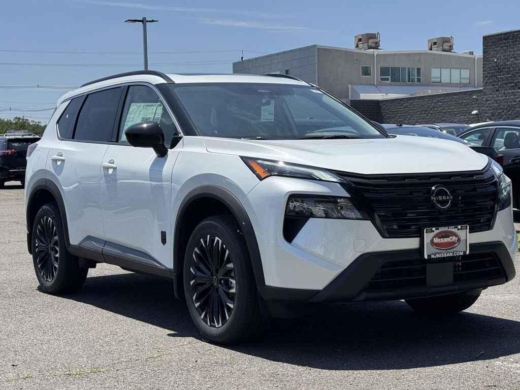 2026 Nissan Rogue Dark Armor™
