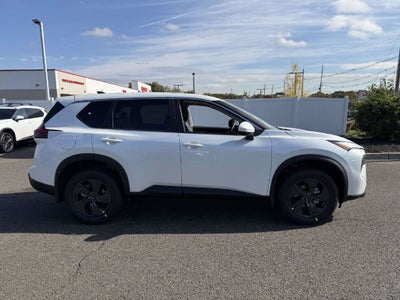 2027 Nissan Rogue SV
