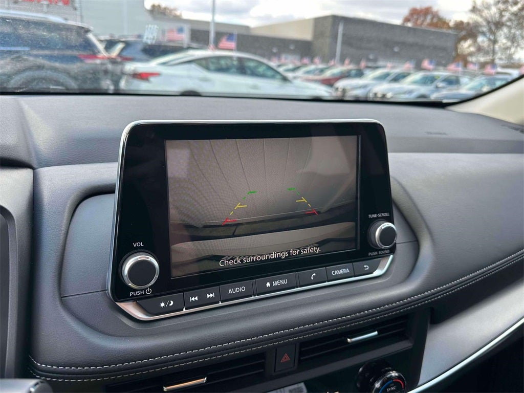 2026 Nissan Rogue SV