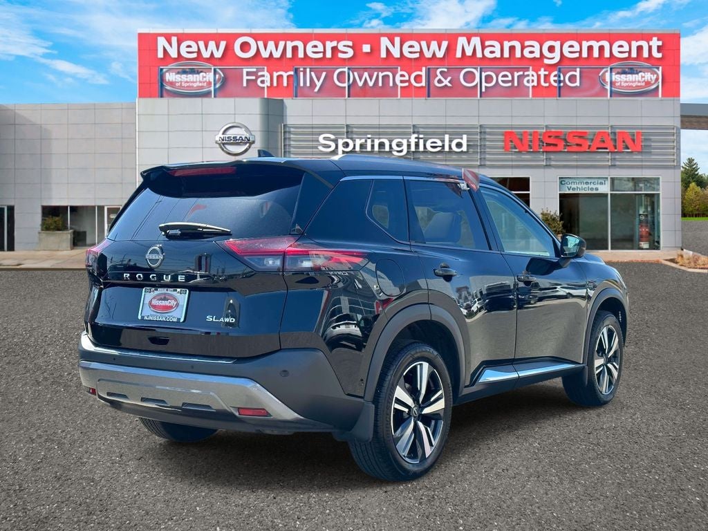 2023 Nissan Rogue SL