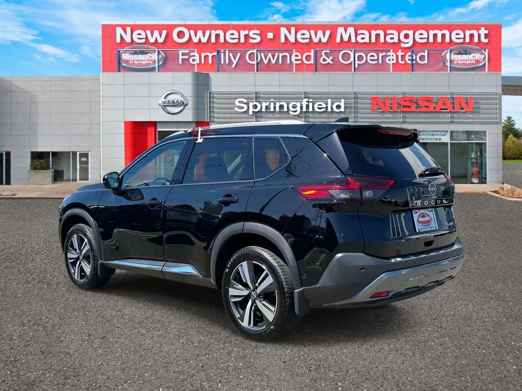 2023 Nissan Rogue SL