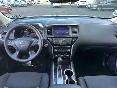 2019 Nissan Pathfinder SV