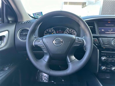 2019 Nissan Pathfinder SV