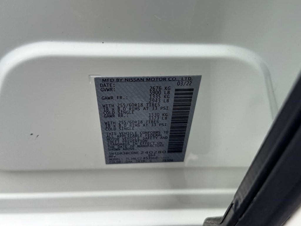 2022 Nissan Pathfinder SV