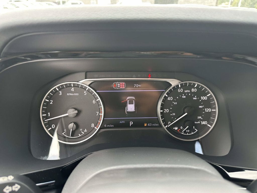 2026 Nissan Pathfinder SV