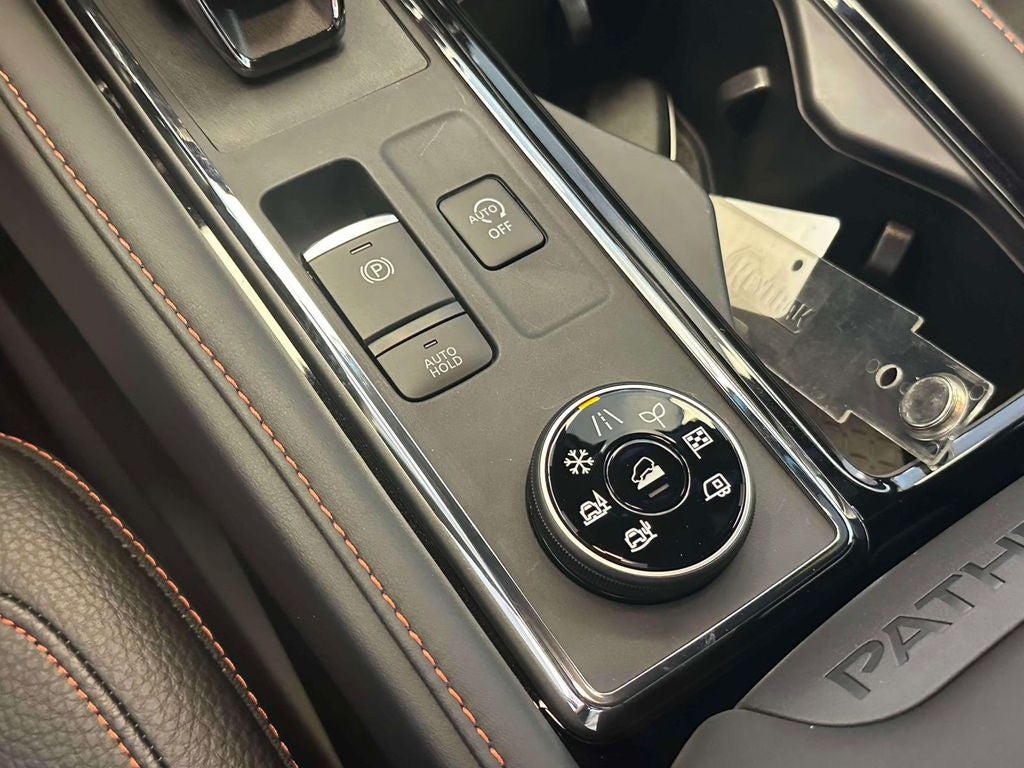 2026 Nissan Pathfinder Rock Creek®