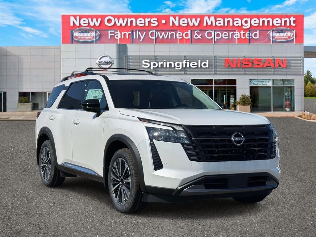 2026 Nissan Pathfinder Platinum