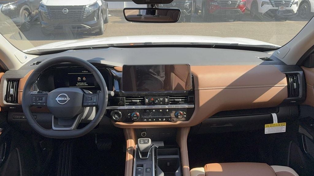 2026 Nissan Pathfinder Platinum