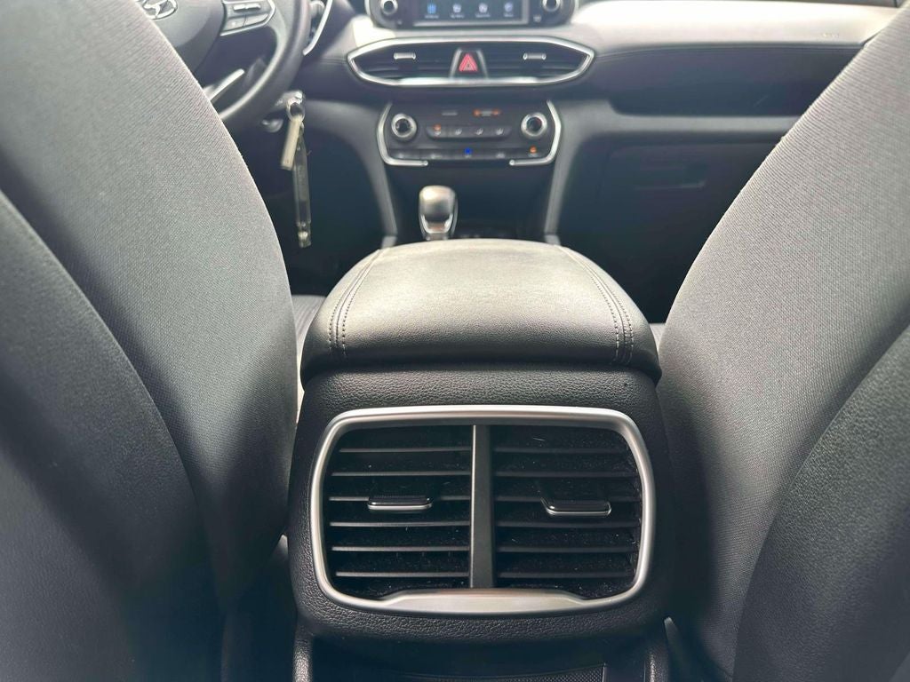 2020 Hyundai Santa Fe SE