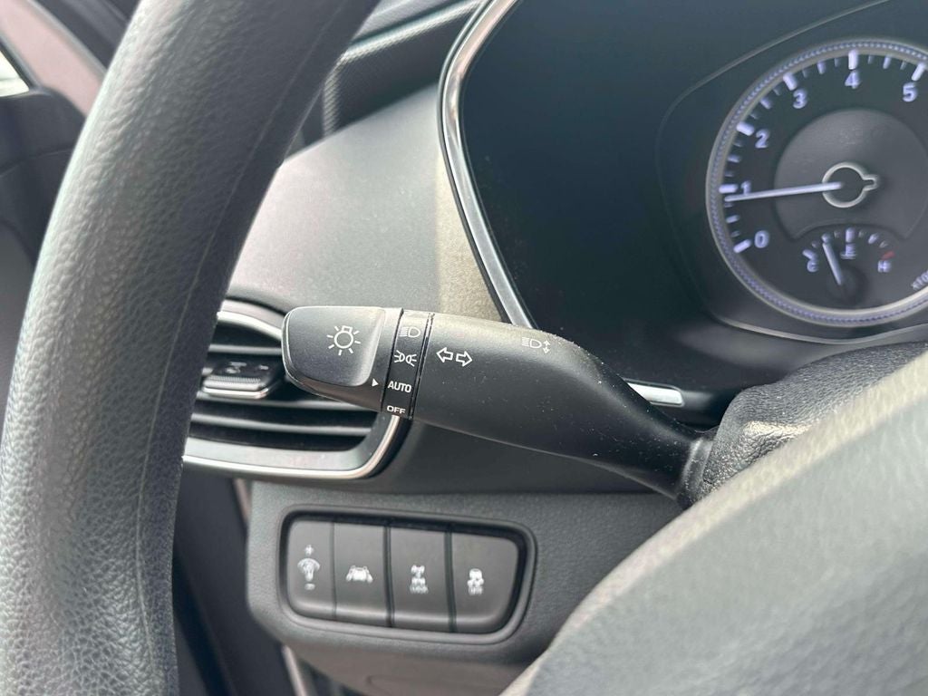 2020 Hyundai Santa Fe SE