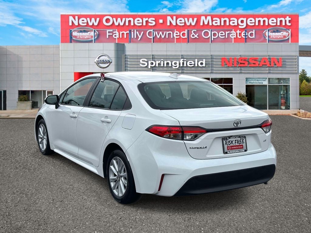 2025 Toyota Corolla LE