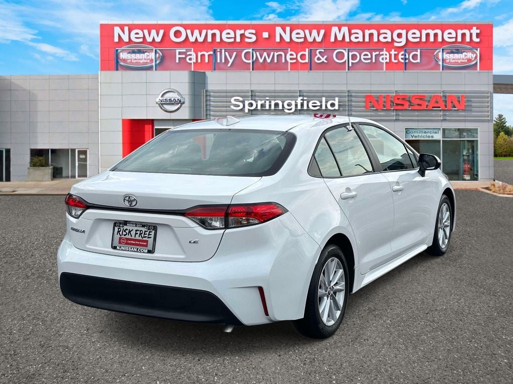 2025 Toyota Corolla LE