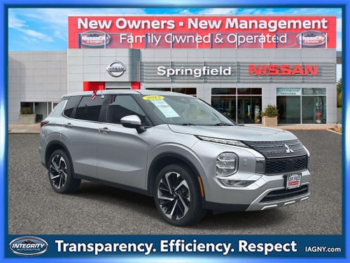 2023 Mitsubishi Outlander SE