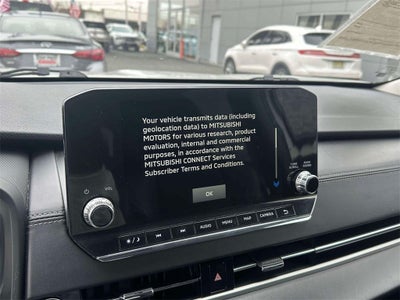 2023 Mitsubishi Outlander SE