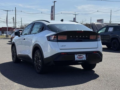 2026 Nissan LEAF Platinum+