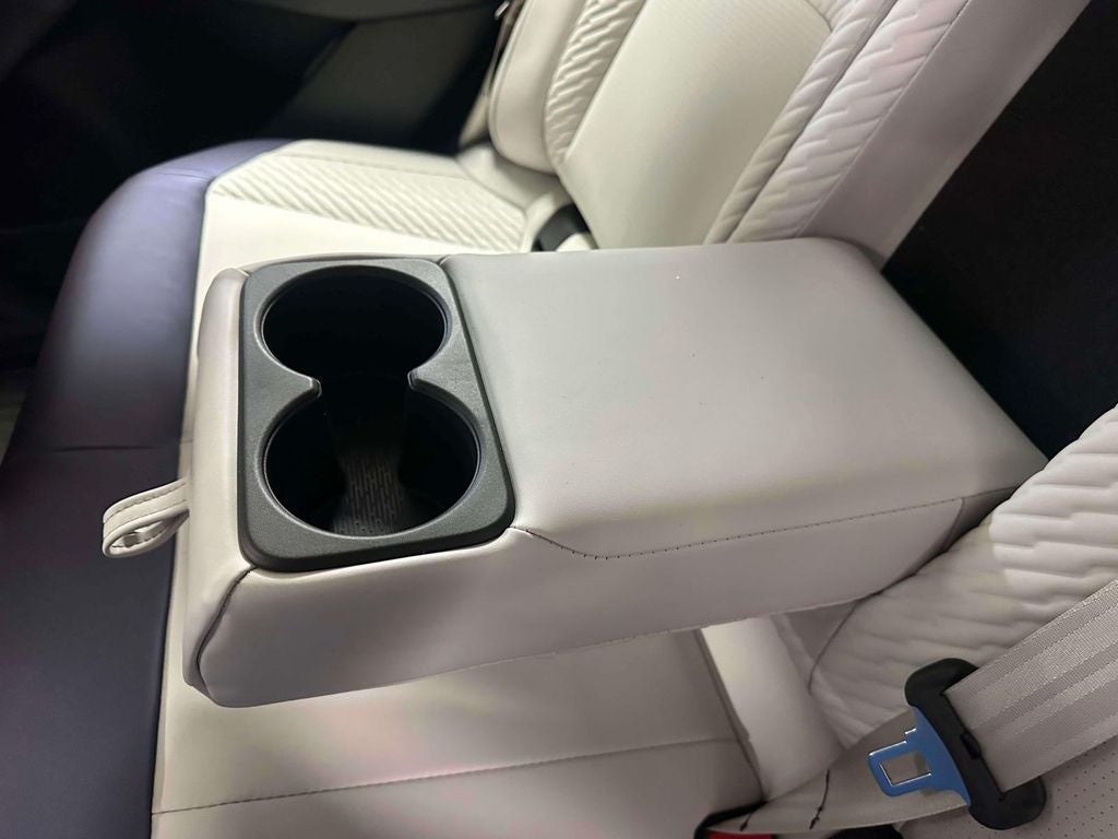 2026 Nissan LEAF Platinum+