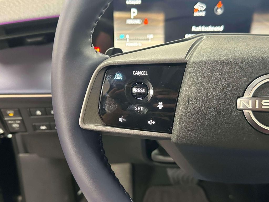 2026 Nissan LEAF Platinum+